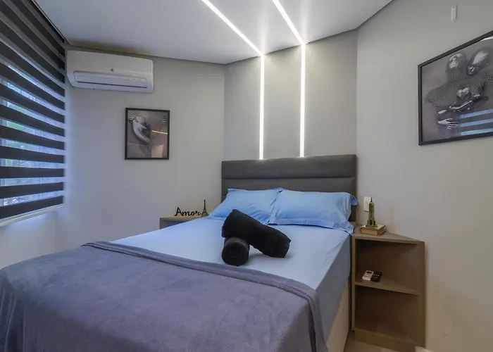 Flat Para 3 Pessoas Com Garagem, Piscina, Academia E Lavanderia